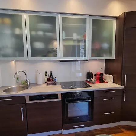 Дом отдыха La Maison Du Puits With Wood-burning Stove Center 5p