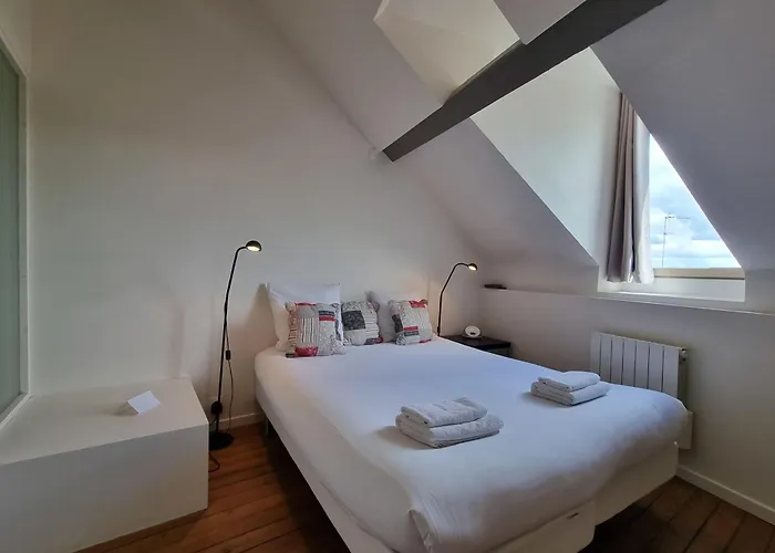 La Maison Du Puits With Wood-burning Stove Center 5p Nyaraló *