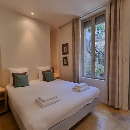 La Maison Du Puits With Wood-burning Stove Center 5p *